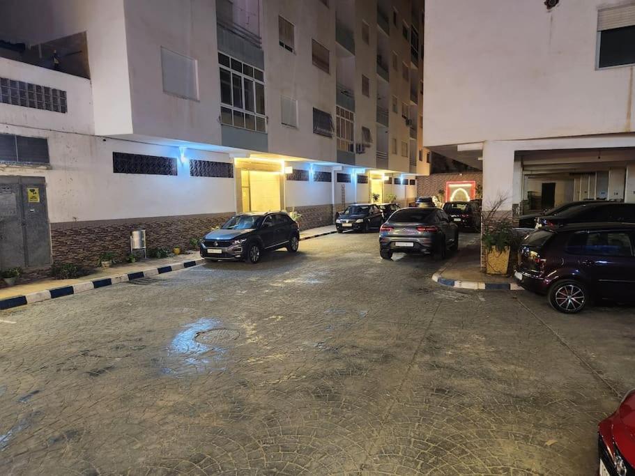 B13 Espace Confort Reunis Apparte 2 Chambres A Louer Tétouan Dış mekan fotoğraf